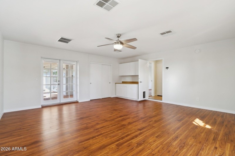 31-web-or-mls-E Evans Dr-S2901-031