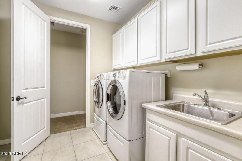 2nd Level Laundry Room