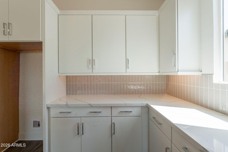 18-web-or-mls-Carlisle-18