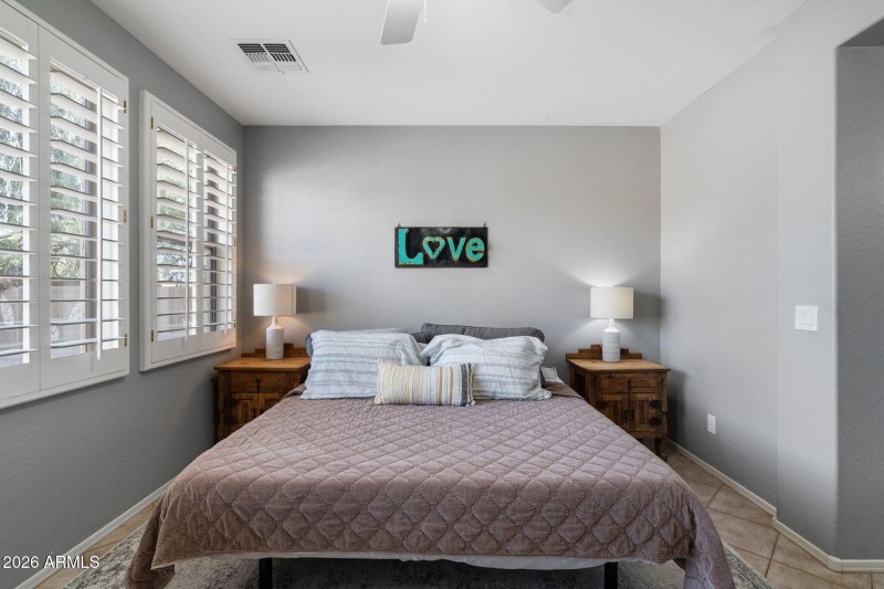 23-web-or-mls-_DSC1984