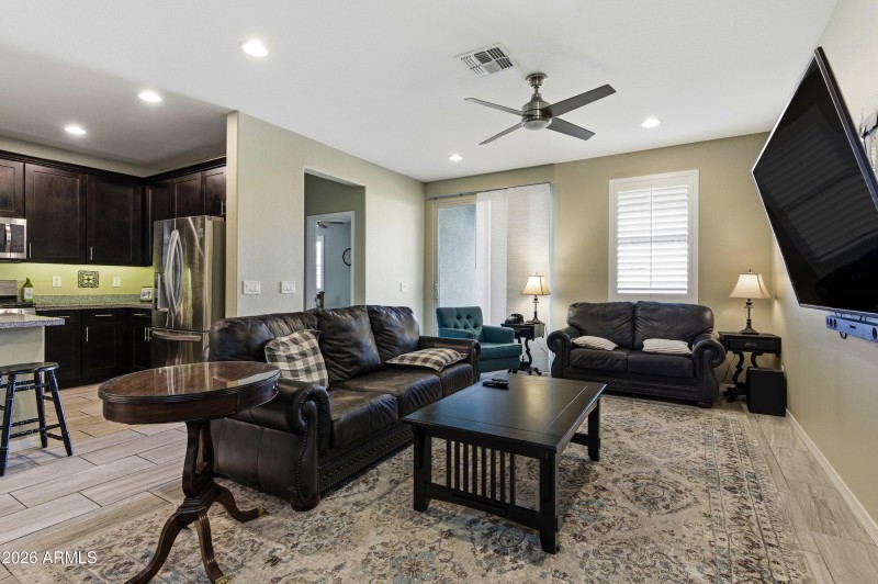 3710 E Branham Ln-14