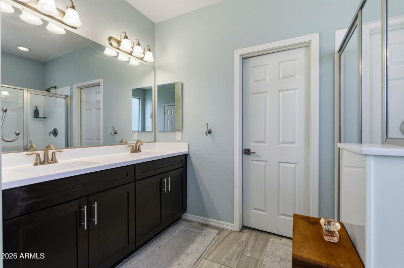 3710 E Branham Ln-17