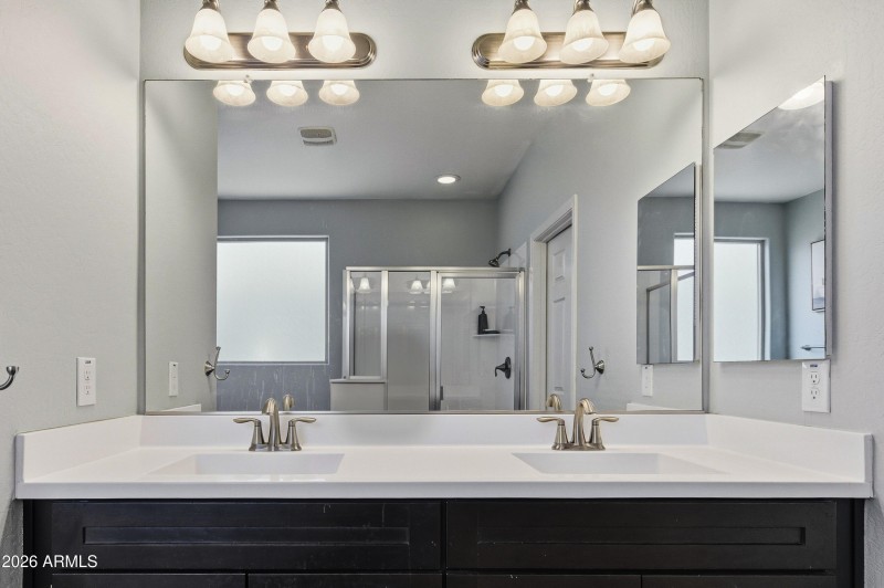 3710 E Branham Ln-19