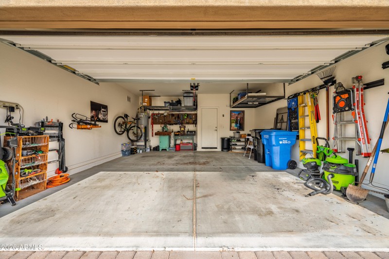 3710 E Branham Ln-27