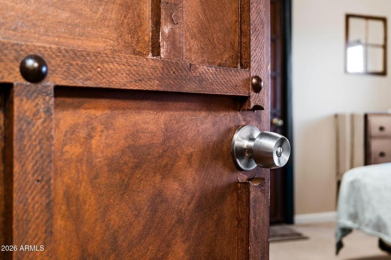 031__385 N Tomahawk Rd