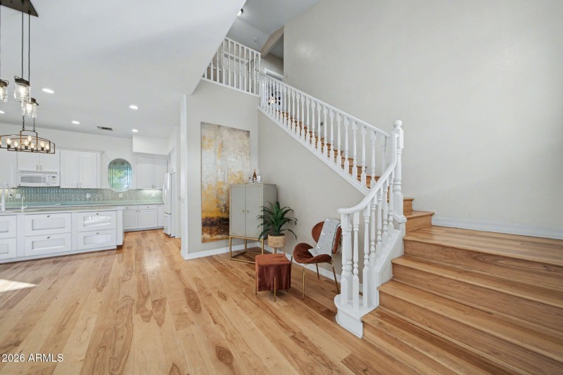 46-web-or-mls-Untitled-46