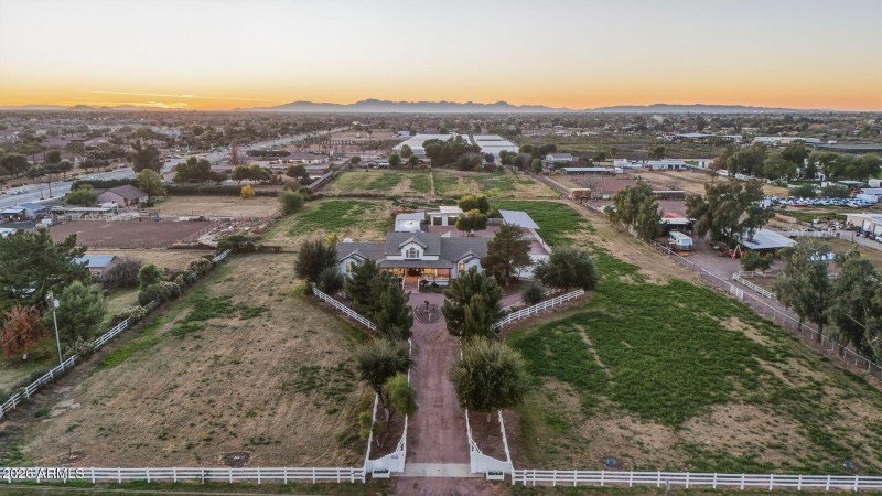 77-web-or-mls-Untitled-77