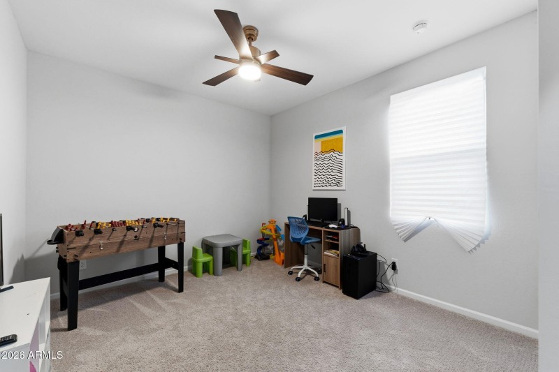 034__2487 E Boulder Ave