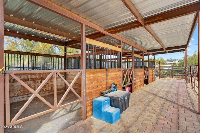 65-web-or-mls-06- E Dixileta Dr