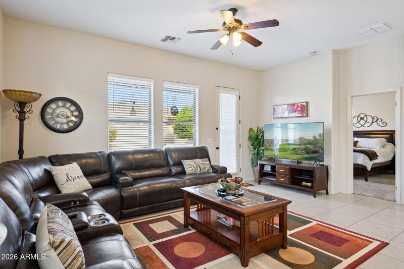 7-web-or-mls-6202-e-mckellips-rd-unit-10