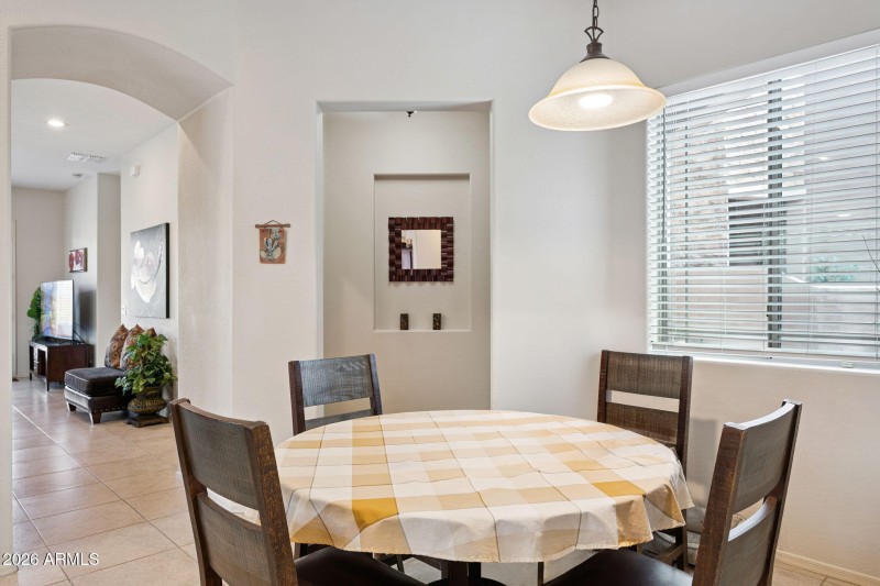 11-web-or-mls-6202-e-mckellips-rd-unit-1