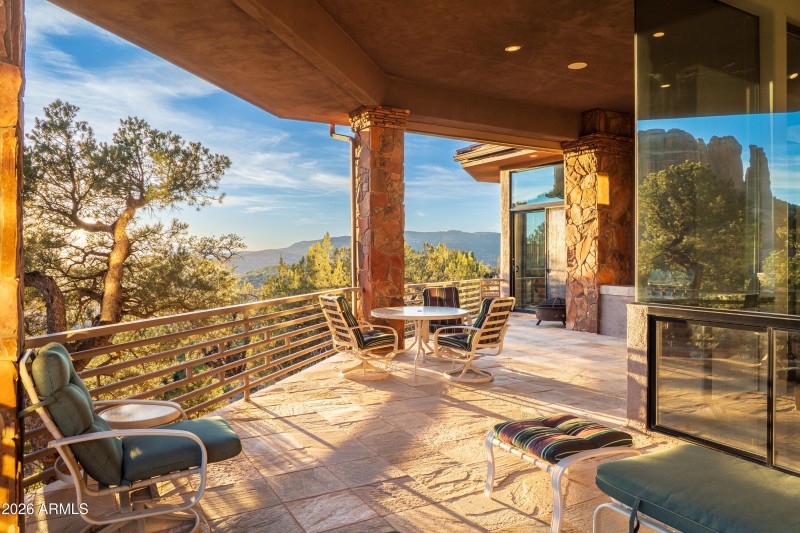 JL_15ScenicPl-exteriors-06