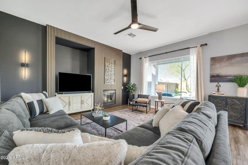 2246 W Clearview Trl-10