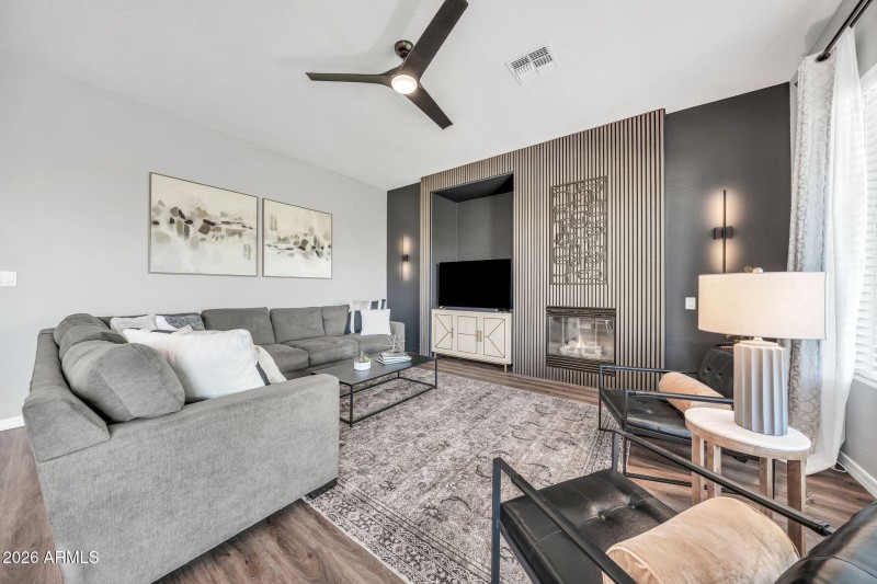 2246 W Clearview Trl-11