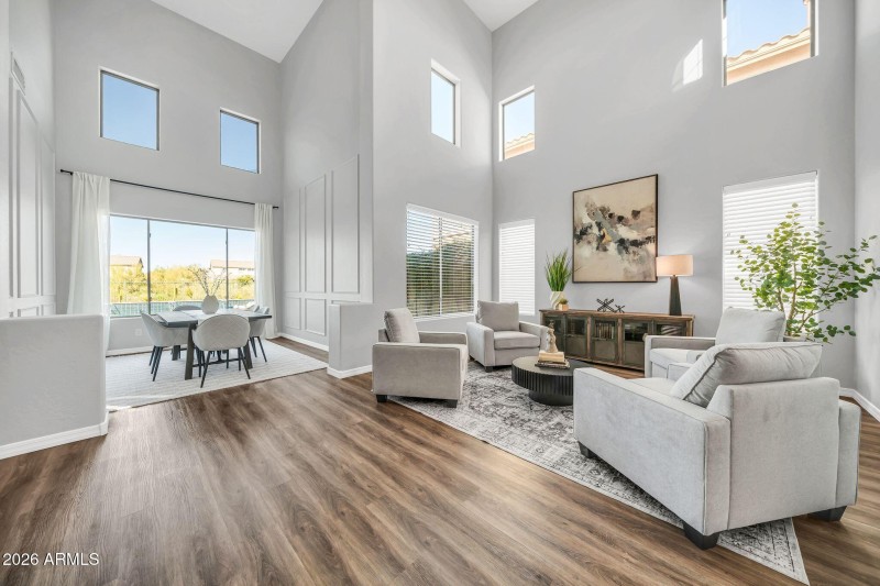 2246 W Clearview Trl-12