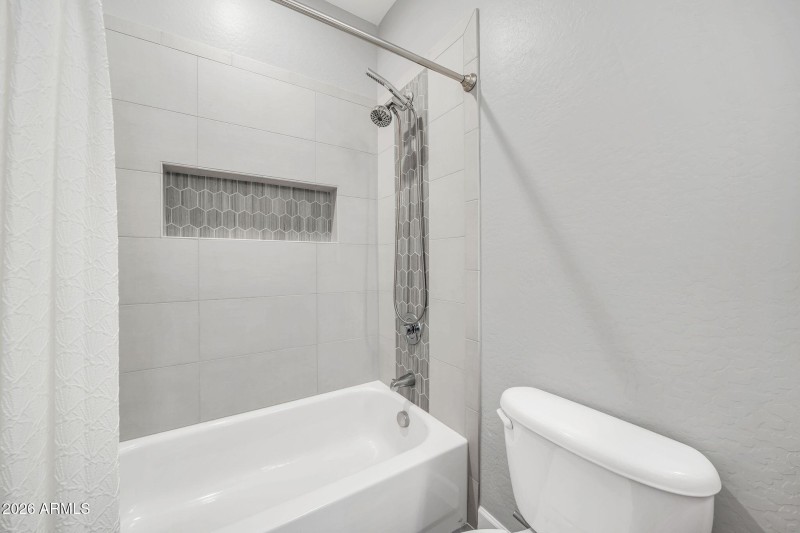 2246 W Clearview Trl-38