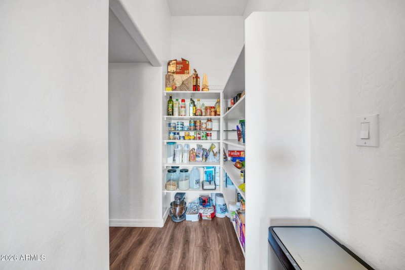 2246 W Clearview Trl-15