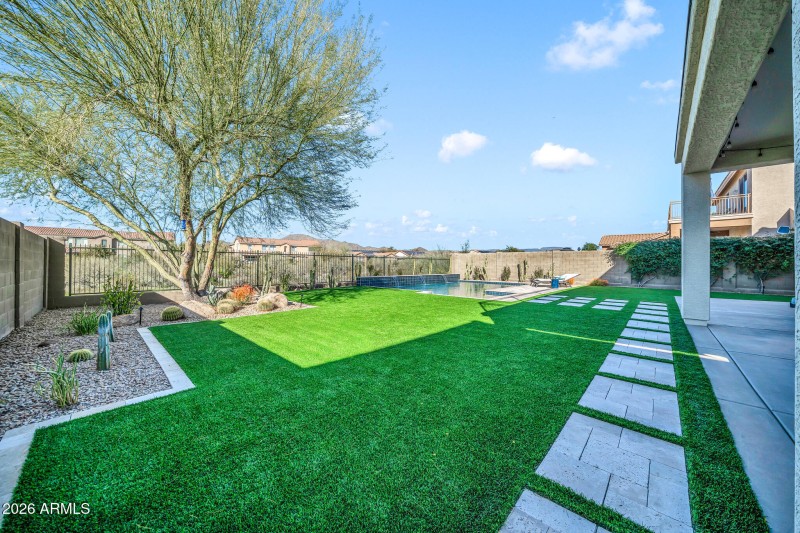 2246 W Clearview-3_(2048)