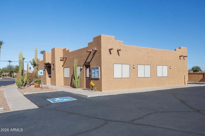 Rodeo Estates Clubhouse Right