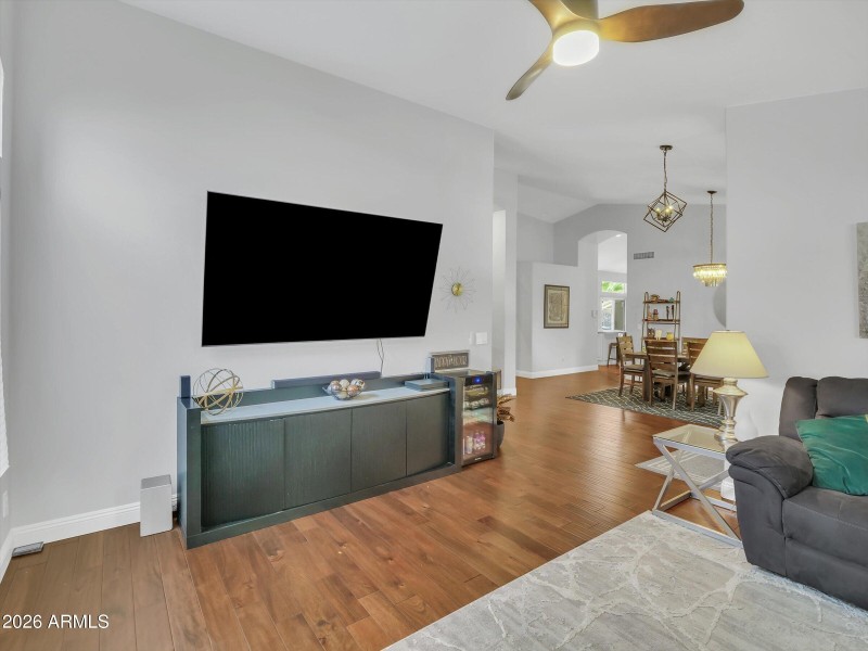 04-14815 S 13th Pl-4