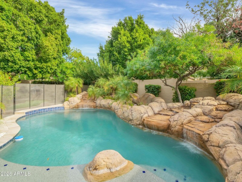 45-14815 S 13th Pl-45