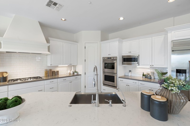 16-web-or-mls-DSC02438