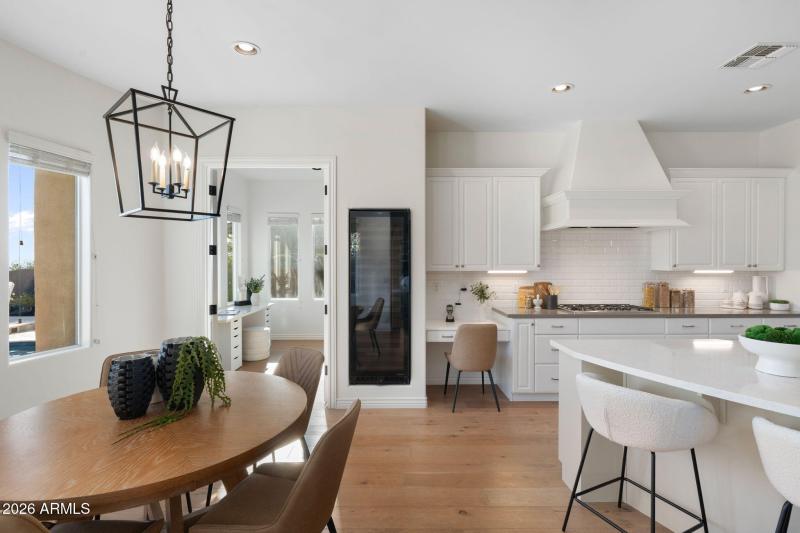 19-web-or-mls-DSC02450 copy