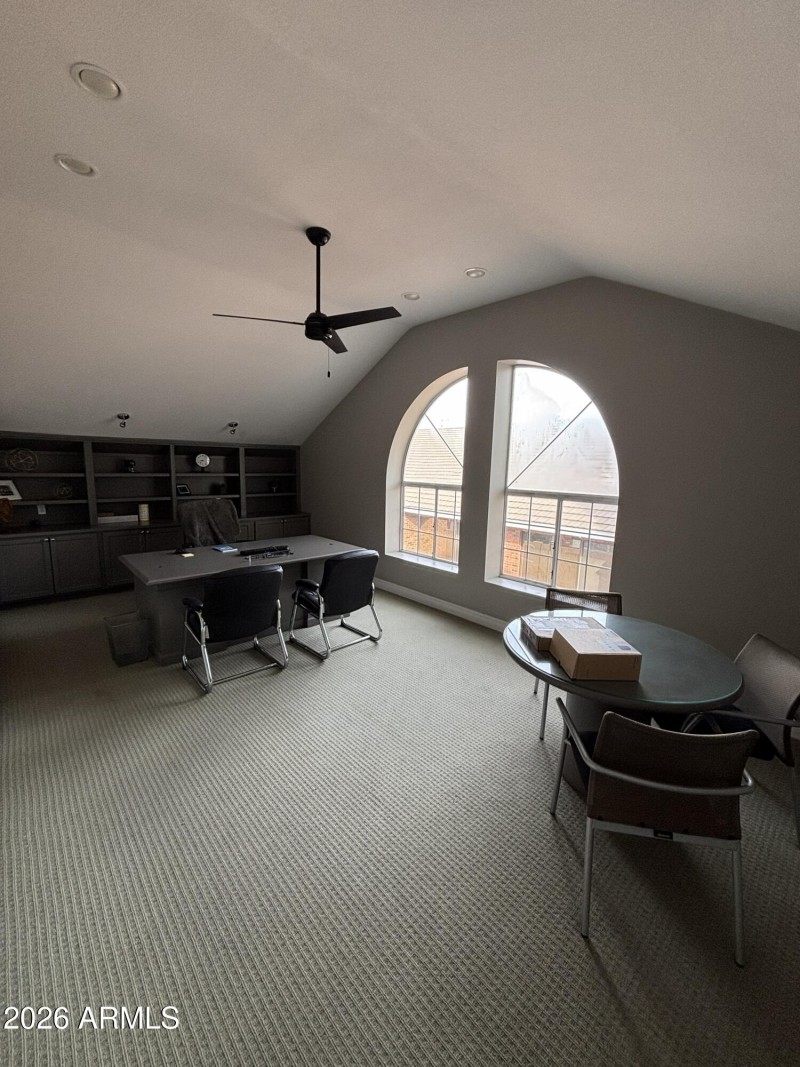 Office 4 (Exec)