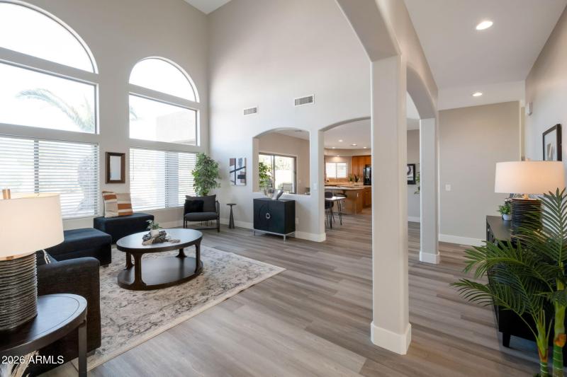 33-web-or-mls-Qp-9551