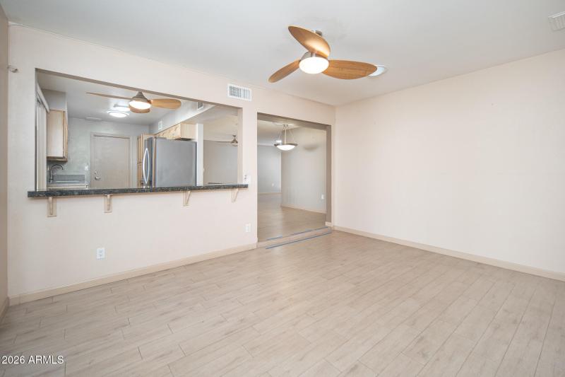 Den/Bonus Room Alt View