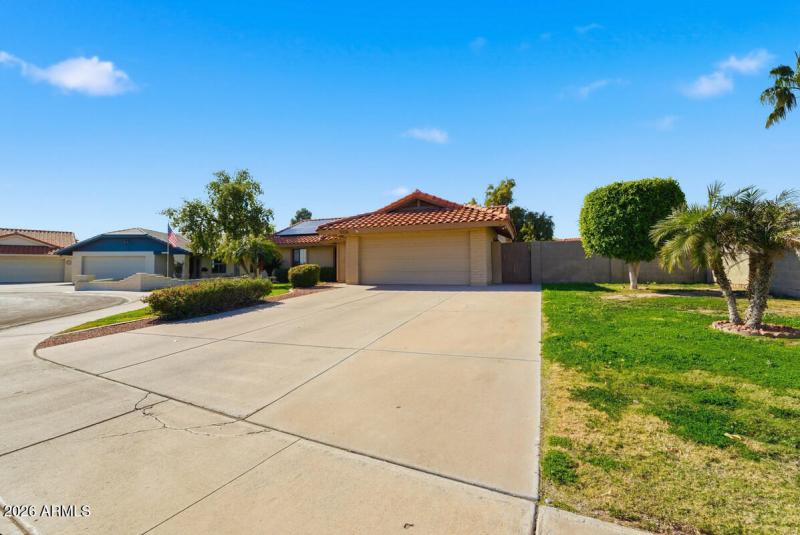 11226 N 60th Ct-05