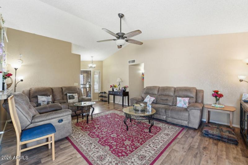 11226 N 60th Ct-10