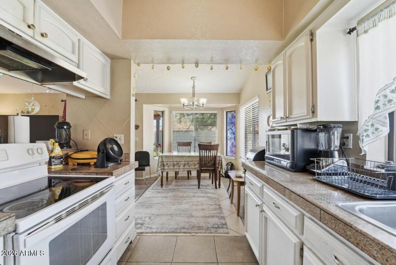 11226 N 60th Ct-15