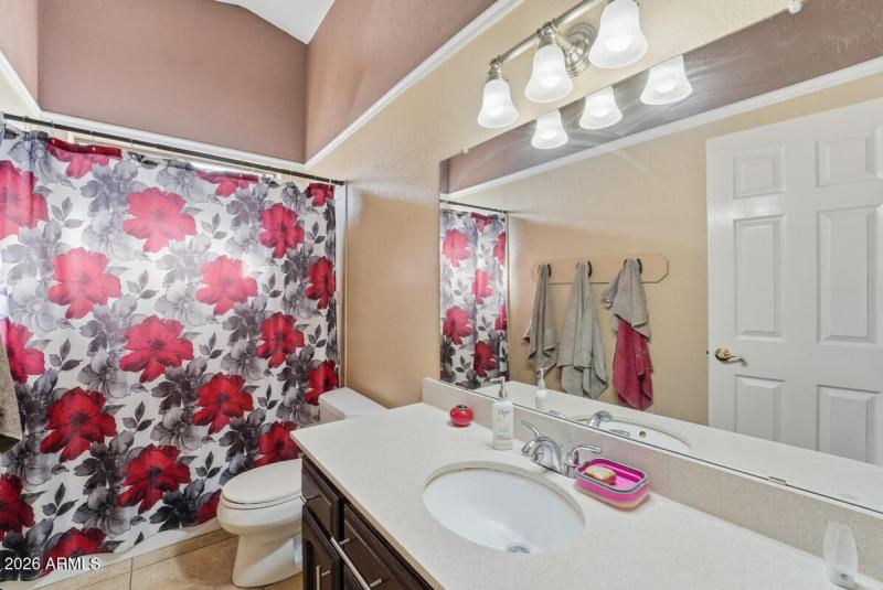 11226 N 60th Ct-18