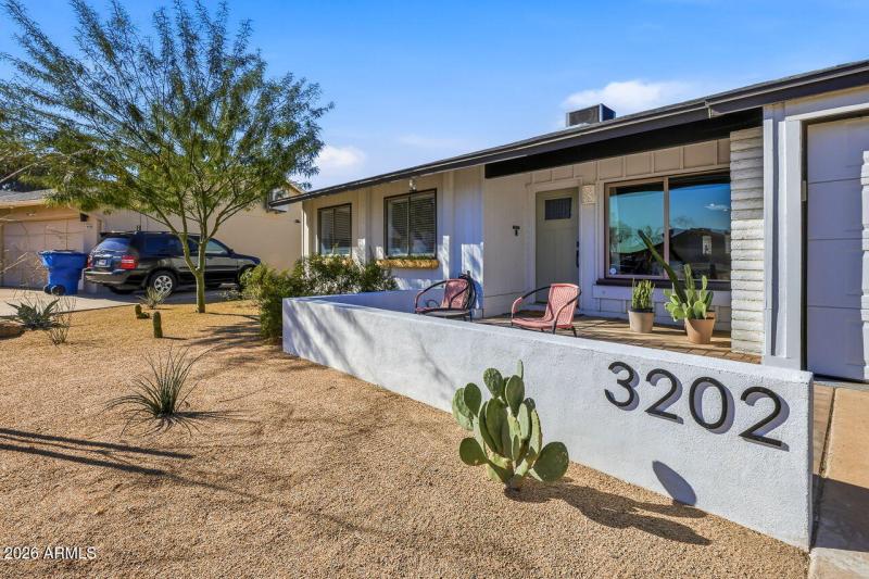 4-web-or-mls-3202 N Emerson St Chandler,