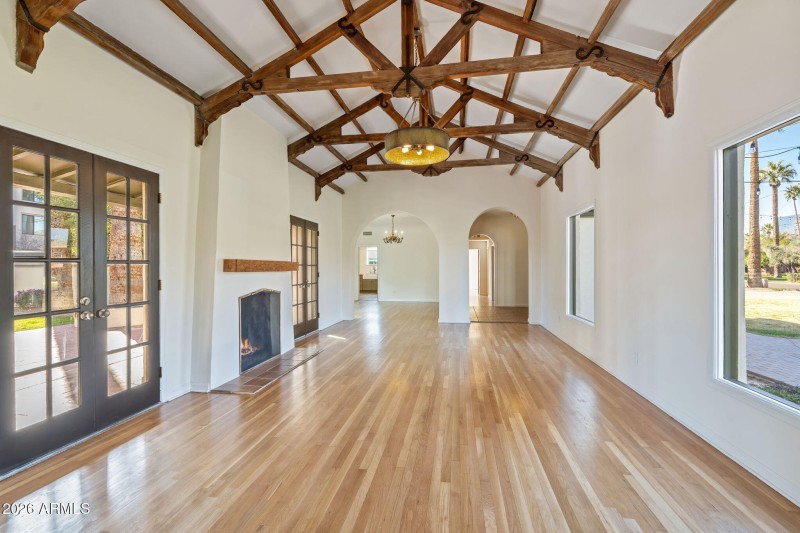 7-web-or-mls-DSC_2007