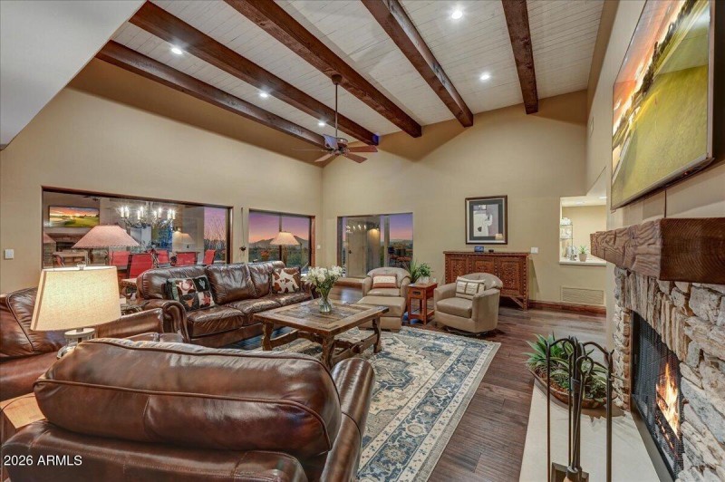 45-Living Sitting II