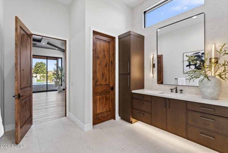 64-web-or-mls-64- E Charter Oak Rd