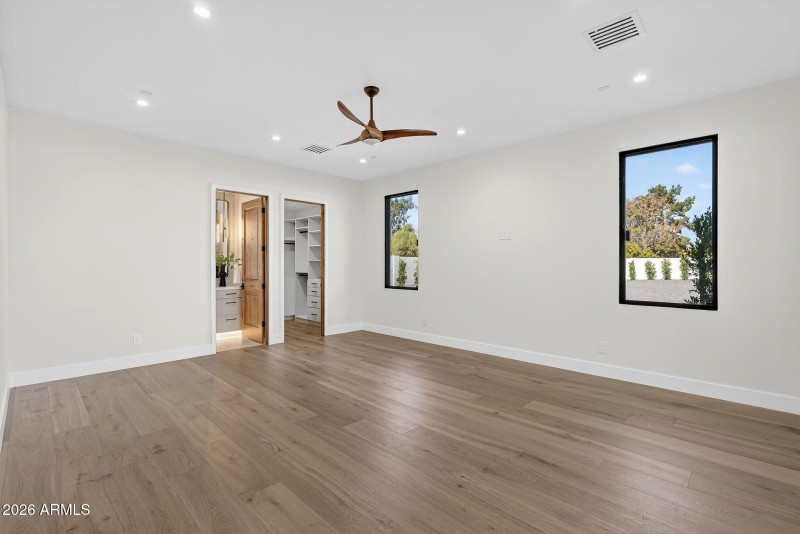 84-web-or-mls-44- E Charter Oak Rd