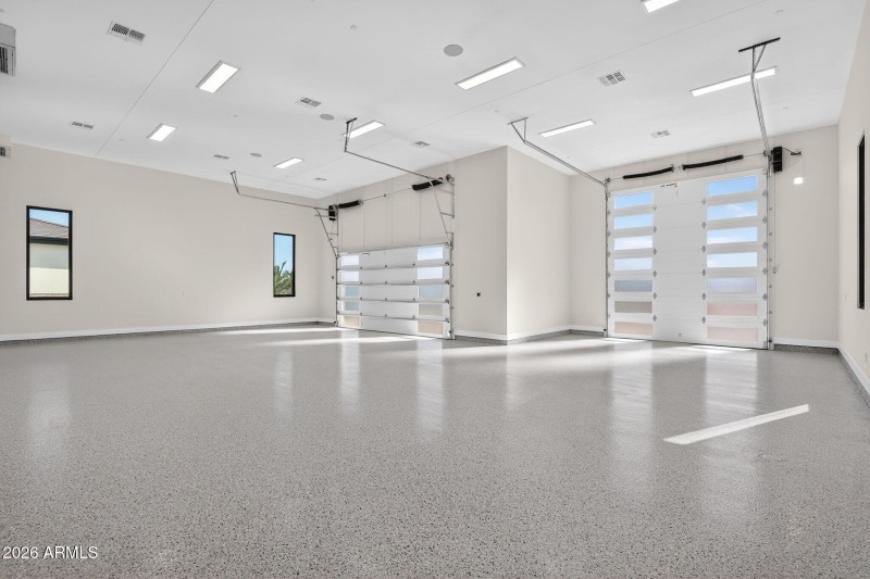 97-web-or-mls-39- E Charter Oak Rd (1)