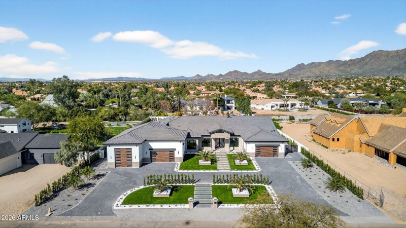 141-web-or-mls-05- E Charter Oak Rd