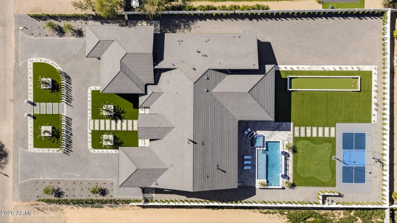 151-web-or-mls-13- E Charter Oak Rd