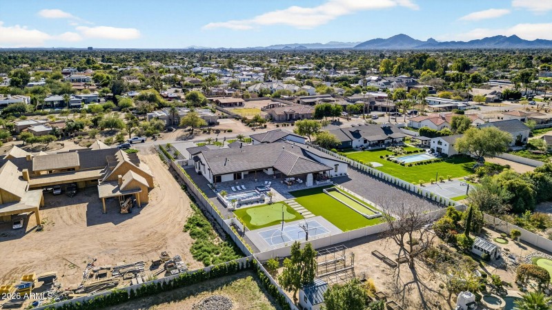 156-web-or-mls-20- E Charter Oak Rd