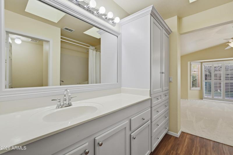 9Primary Bath