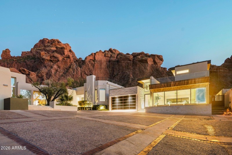5761 Echo Canyon