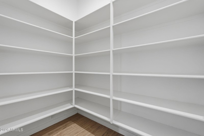 Walk-in Pantry