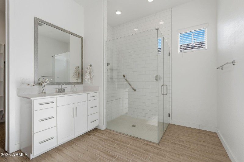 Primary Ensuite Bath