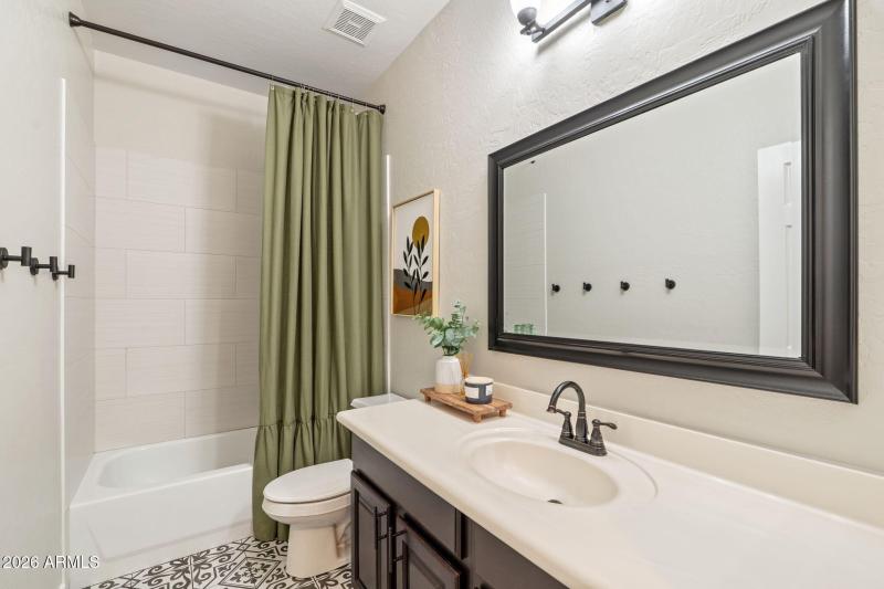 GUEST BATH DOWNSTAIRS