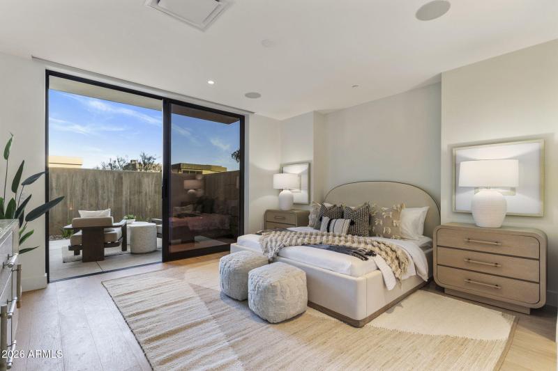 4849 N CAMELBACK RIDGE DR B108