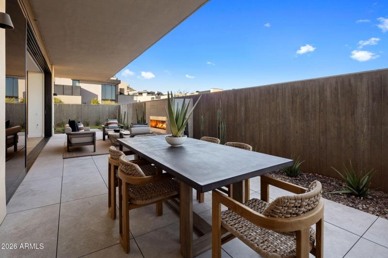 4849 N CAMELBACK RIDGE DR B108